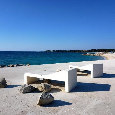 Abelia Pool View Studio プーラ エクステリア 写真