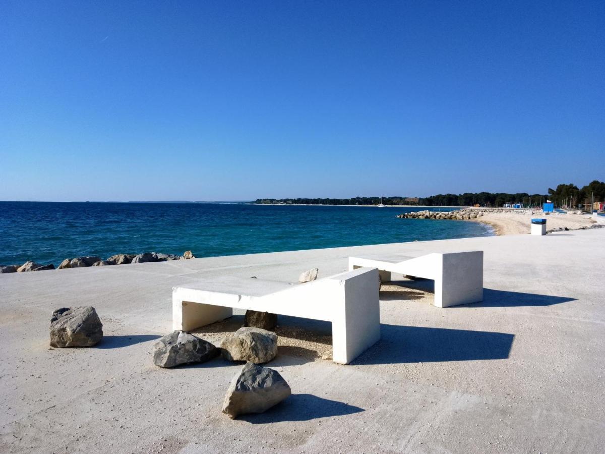 Abelia Pool View Studio プーラ エクステリア 写真
